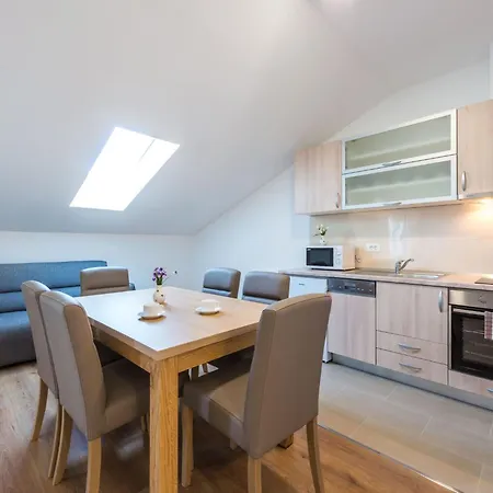 Rilovic - A4 By Interhome *