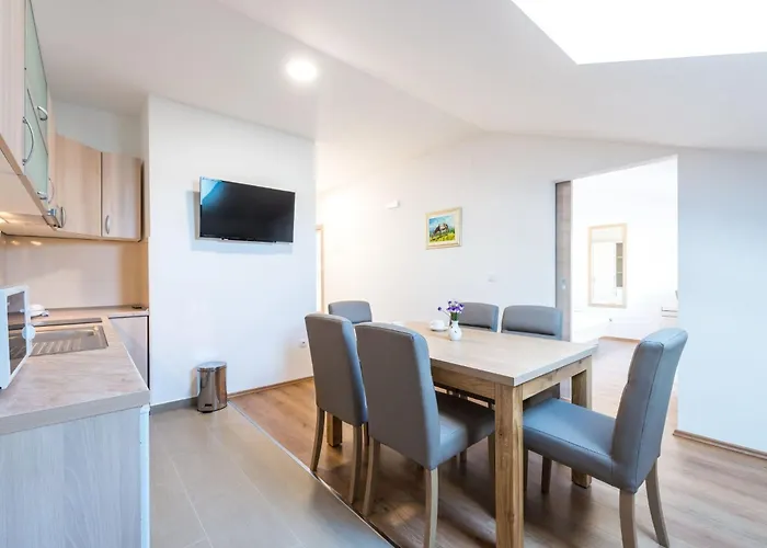 Rilovic - A4 By Interhome דירה *